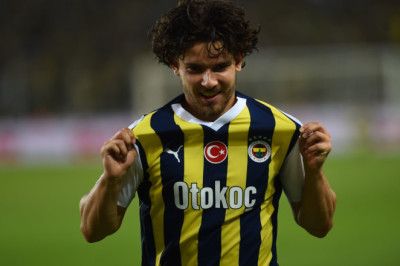 Fenerbahçe, Ferdi Kadıoğlu'ndan En Az 20 Milyon Euro Kazanmayı Hedefliyor