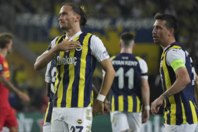 Fenerbahçe, Miguel Crespo İle Sözleşme Uzatma Konusunda Anlaşma Sağladı