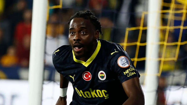 Fenerbahçe'den Bright Osayi-Samuel İçin Crystal Palace'ın Devrede Olduğu Belirtildi