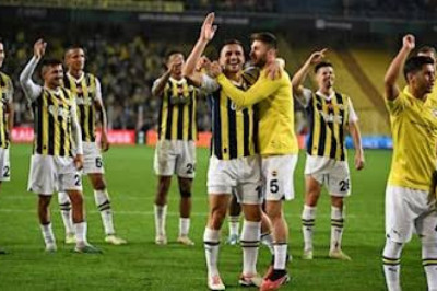 Napoli, Fenerbahçe'nin yıldızı için geliyor!