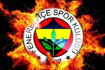 Fenerbahçe'nin yıldızı devlerin kıskacında!