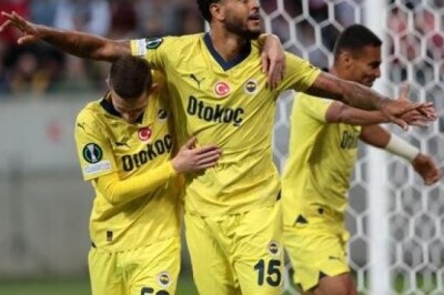 Nordsjaelland - Fenerbahçe maçı  11'leri