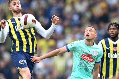Fenerbahçe'de İsmail Yüksek kararıı!