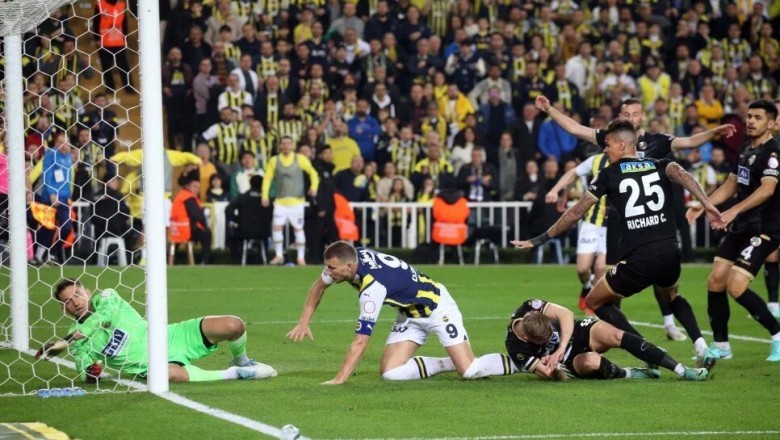 Yazarlardan Fenerbahçe değerlendirmesi