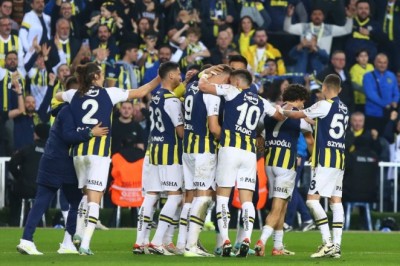 Fenerbahçe'de ilk 11 değişiyor! İşte yeni isimler