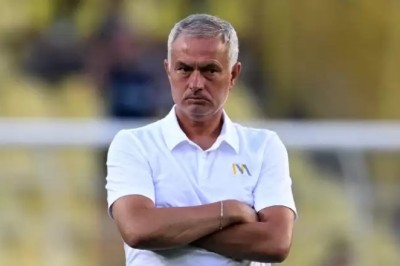 Mourinho'dan iki ayrılığa veto!