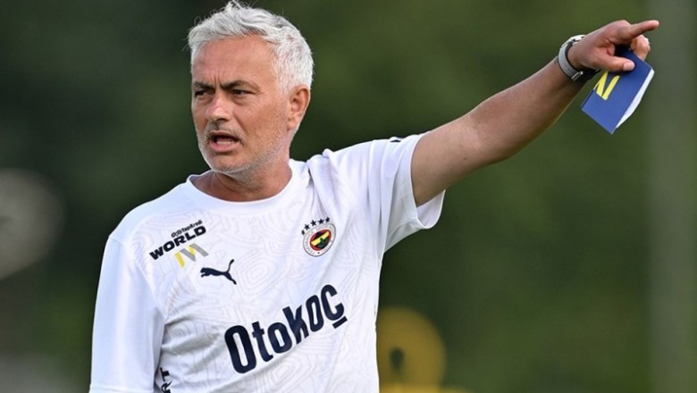 Fenerbahçe'ye Jose Mourinho'dan 2 yeni sol bek!