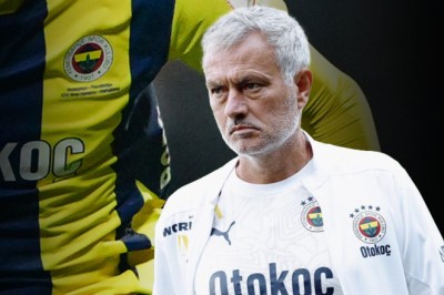 Jose Mourinho biletini kesti! Yıldız ismin yerine Kosovalı golcü